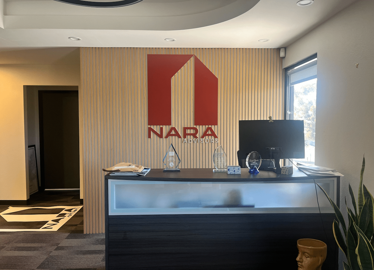 interior wall graphics 858
